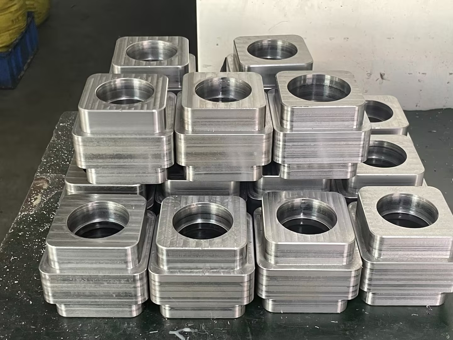 Simply Metal factory